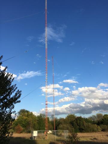 Two-tower array